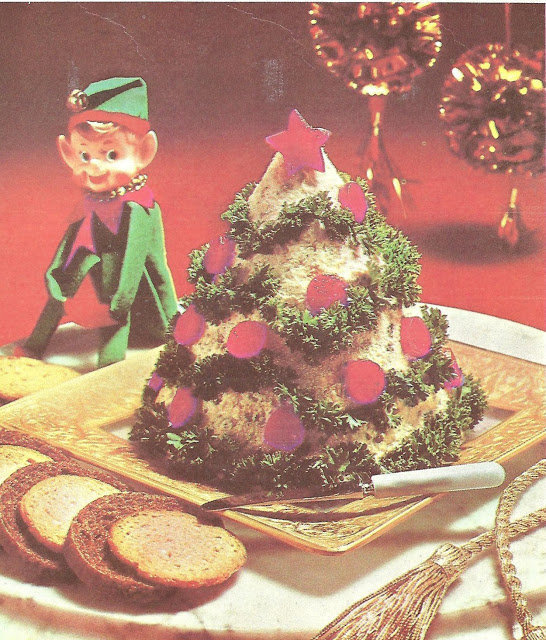 wacky-edible-holiday-food-tuna-christmas-tree