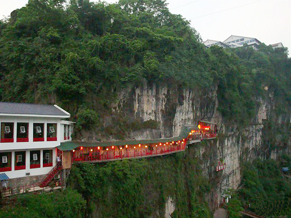cliffside restaurant